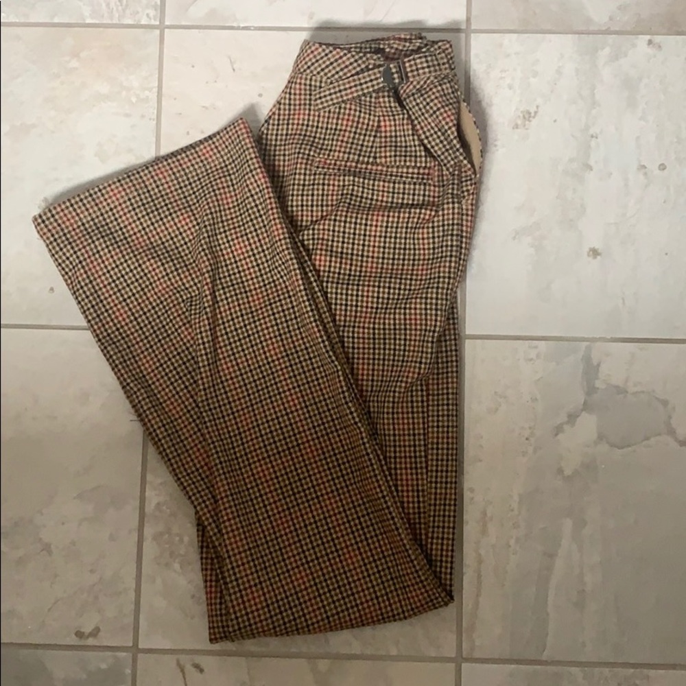 high waisted, bell-bottom plaid pants